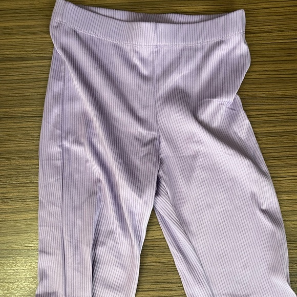 bright purple stretchy pants - Picture 3 of 3